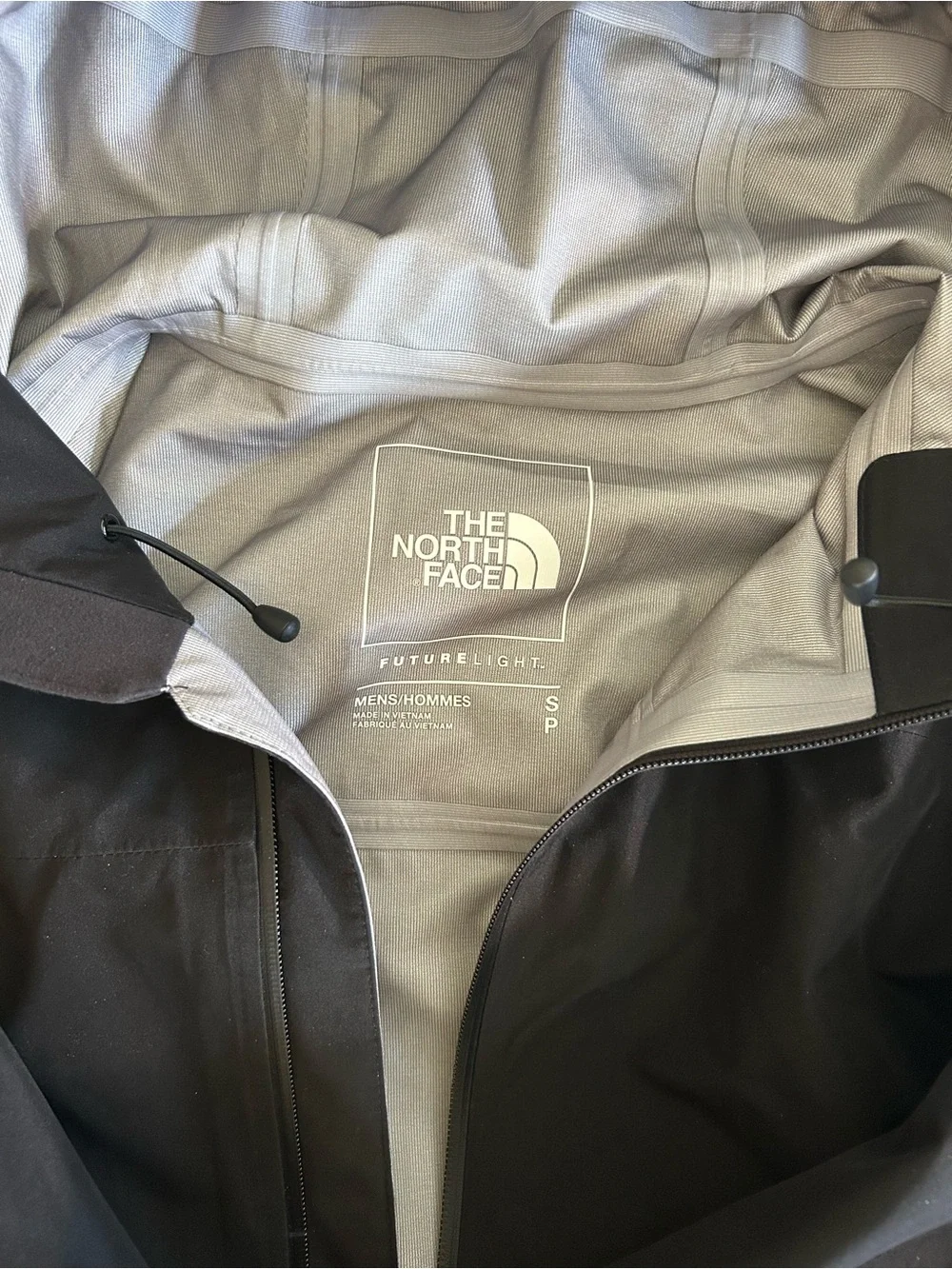 The North Face Men’s Dryzzle FUTURELIGHT Shell Jacket